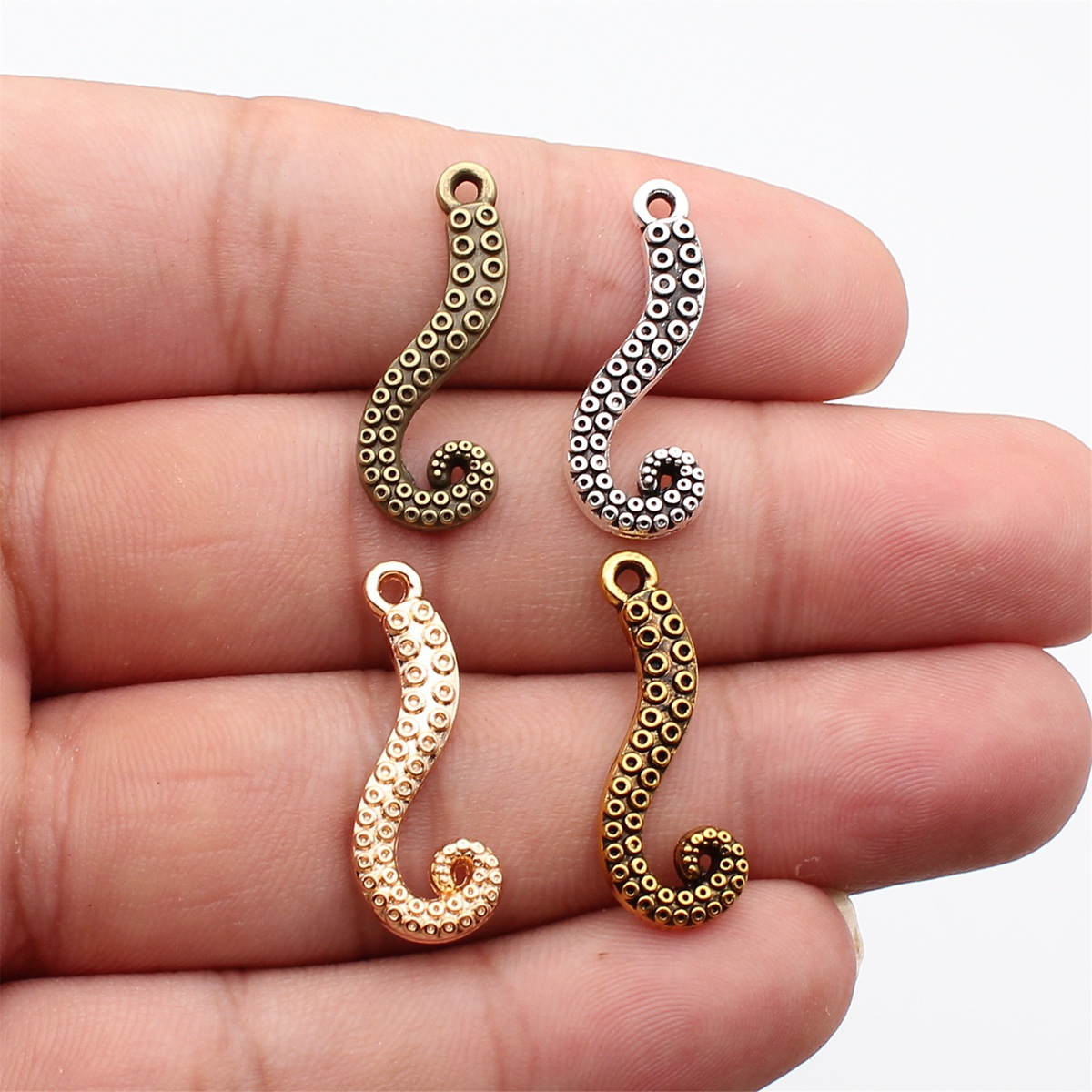 WYSIWYG 20 piezas de 26x10mm,  - Vintage Fashion Stores reseña y precio